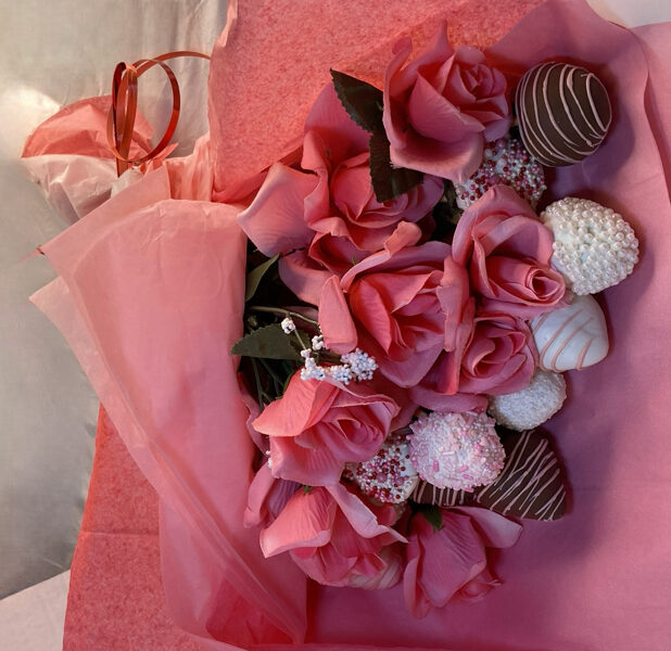 Pink Chocolate Covered Strawberry Bouquet 